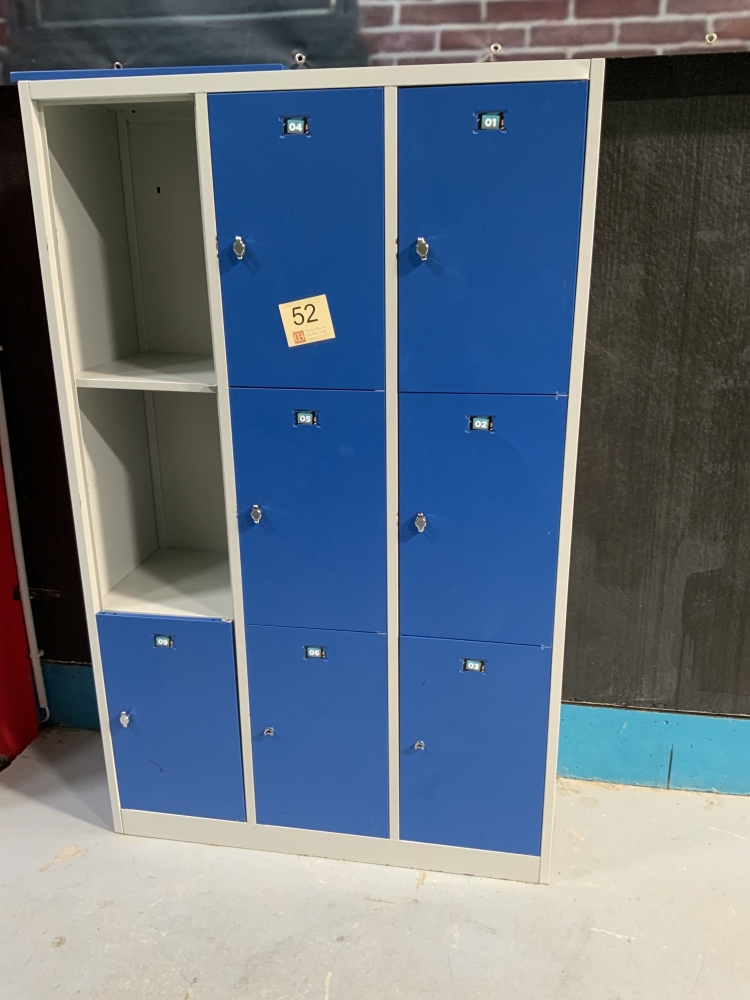 Armoire vestiaire