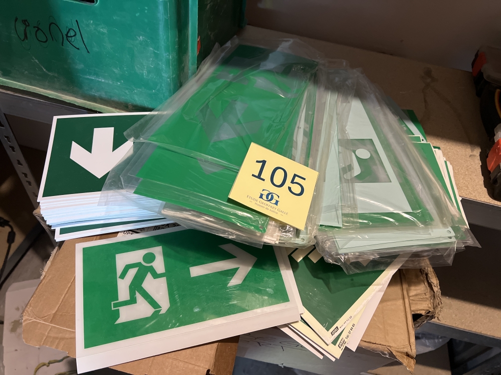 Panneau de signalisation (sortie de secours)