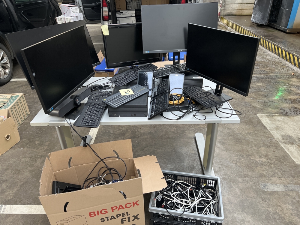 Lot de matériels informatique