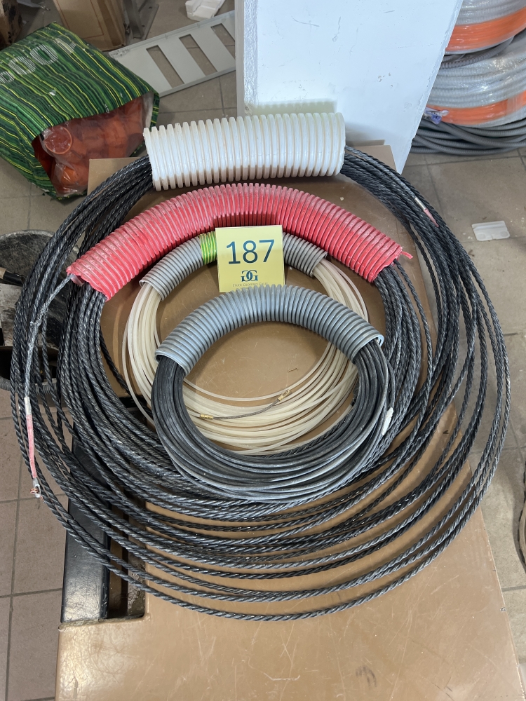 Tire cables différentes longueurs